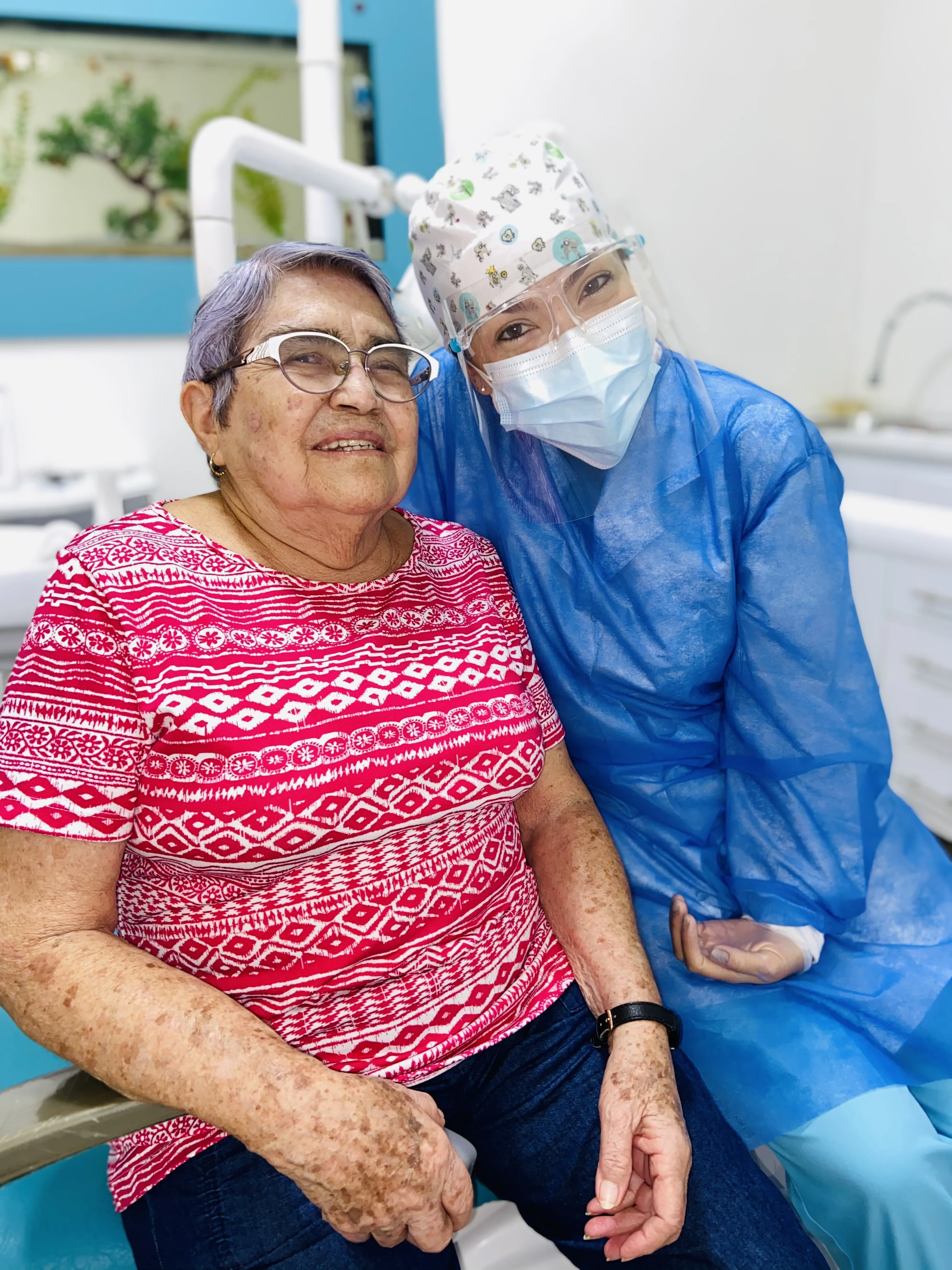 Equipo Dentalogic — clínica dental especializada en Cali